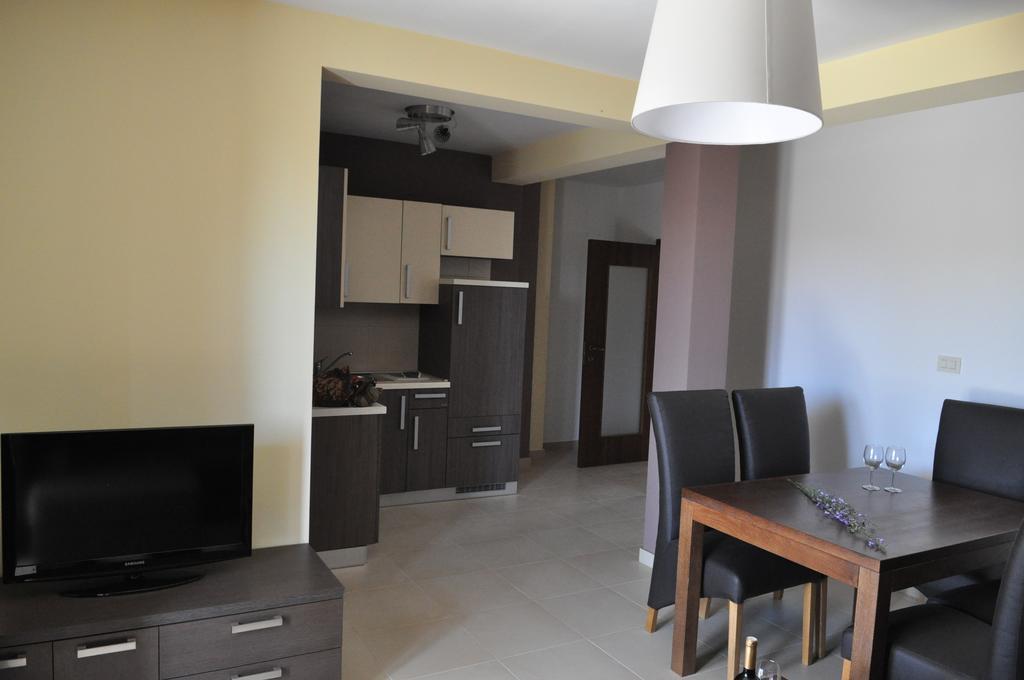 Apartments Braje 拉巴克 外观 照片